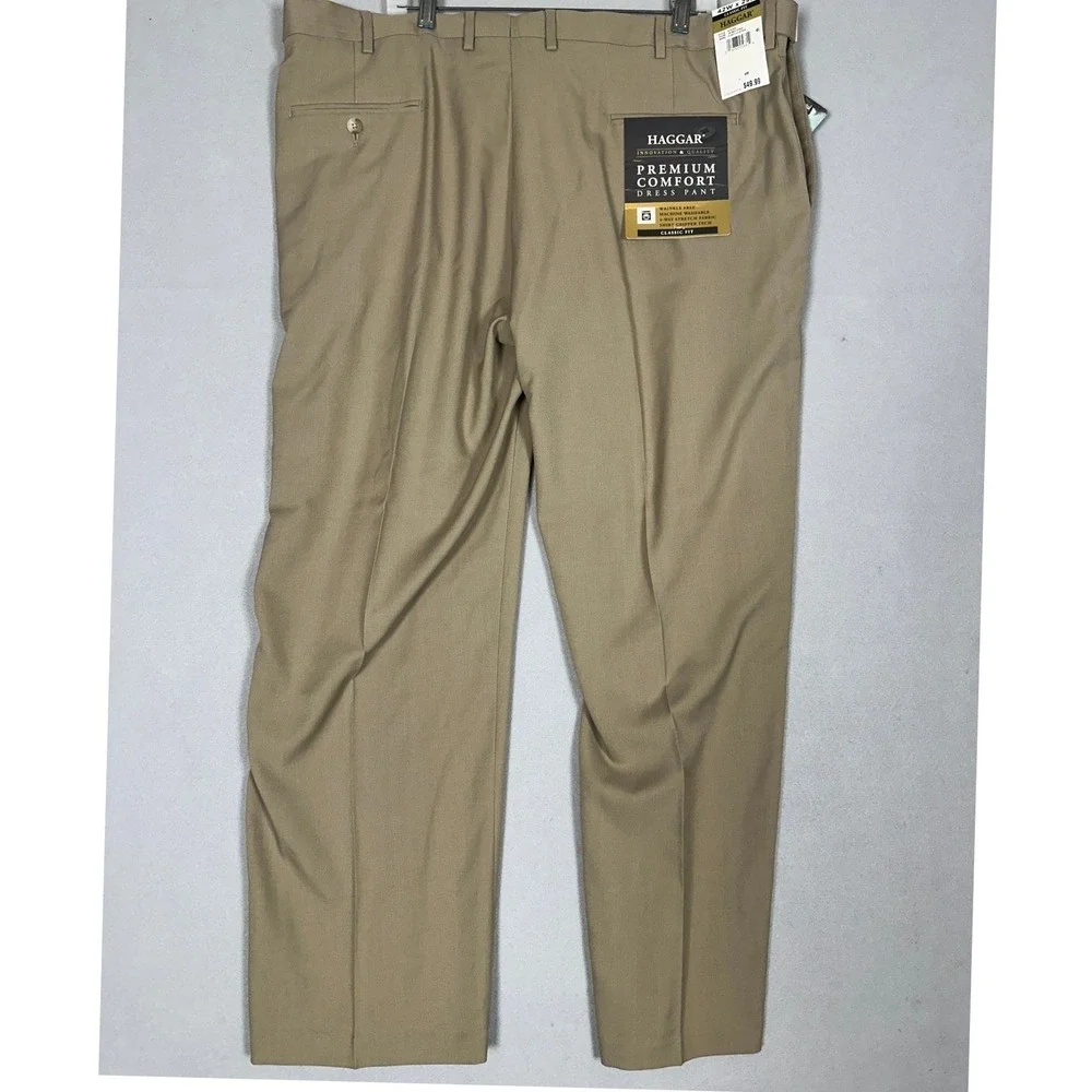 NEW Haggar Pants Mens Mens 42X29 Tan Premium Comfort Dress Classic Fit Stretch